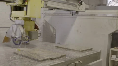 Large Machine Cutting Granite 動画素材 67090888