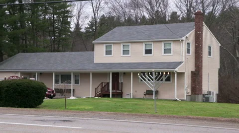 Large Menorah in Front Yard Vídeos de archivo 46079206