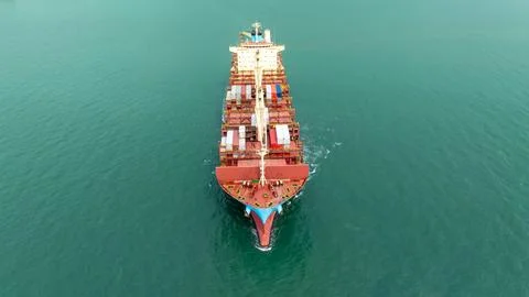 Large Merchant Container Ship Navigating Gulf Of Thailand High Angle Shot 库存照片