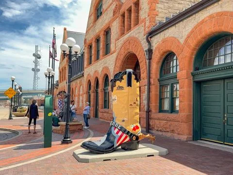 Large model of a cowboy boot on display in Cheyenne Foto stock