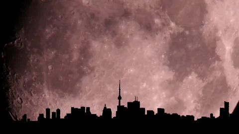 Large moon over North American city silhouette, Toronto downtown in Canada... Vídeos de archivo 341767249