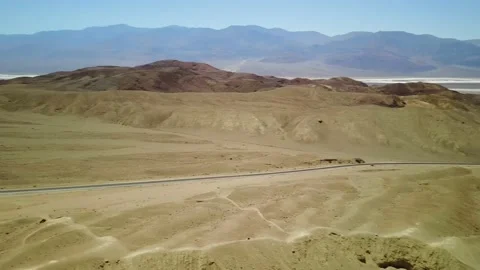 A large mountain in the desert Video stock 155511334