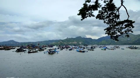 A large number of boats on a quiet beach Stock Footage 171381071