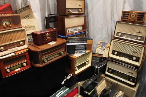 Large number of different old radios. Moscow, 13.12.2017 Stock Photos