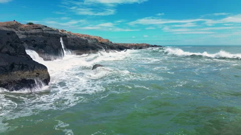 Large Ocean Beautiful Wave, Extreme wave crushing coast, Big ocean Beautiful Stock Footage 263947585