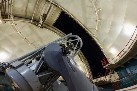 Large optical telescope Фото