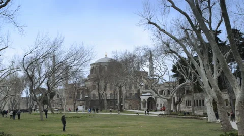 The large park in the old town Stockbeeldmateriaal 62616074