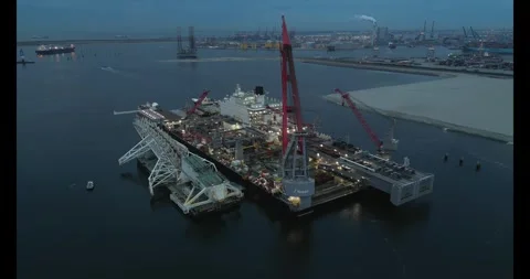 A large pipelaying and heavy lifting vessel Stock Footage 292185771
