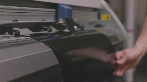 Large Plotter Cutting Loose Vinyl 動画素材 87096227