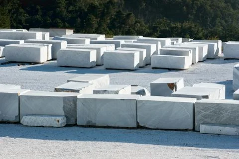 Large rectangular blocks of white Carrara marble Stock Photos