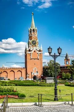 A large red building with a clock tower in Kremlin in Moscow Russia Foto stock