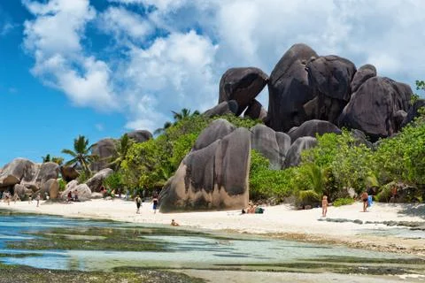 Large rocks in front anse source d'argent beach 스톡 사진