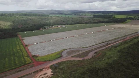Large scale irrigated crop fields with center pivot systems in Formosa Goias Stock-Footage 332623302