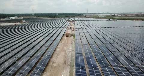 Large scale solar farm Stock Footage 96145665