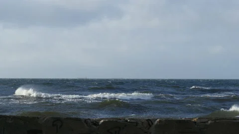 Large Sea waves during storm 스톡 동영상 138372910