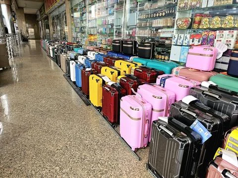 A large selection of new suitcases Stock Photos