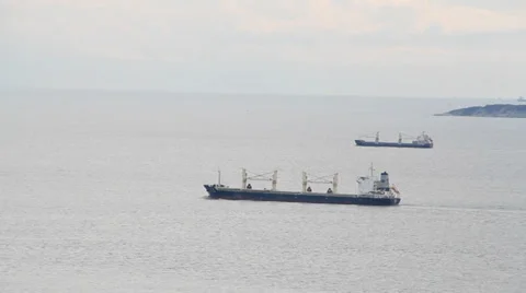 Large ship 스톡 동영상 33871472