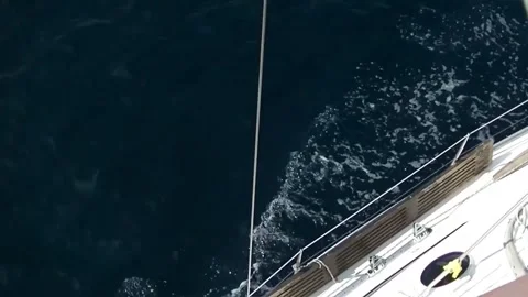 Large Ship Sailing Across the Open Sea Vídeos de archivo 337702703