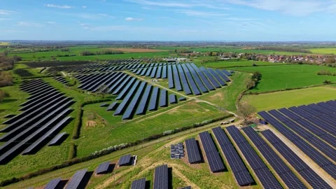 Large Solar Panel Array Photovoltaic Renewable Energy Farm, Nailstone UK Stock Footage 332603752