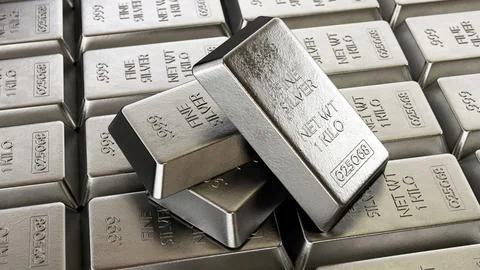 Large stack of silver ingots. 3D illustration Illustrazione stock