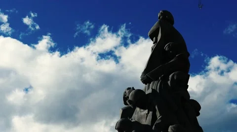 Large Statue with Clouds 스톡 동영상 58684682