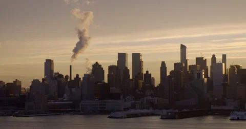 Large Steam Cloud on the Manhattan Skyline Stock Footage 35514340