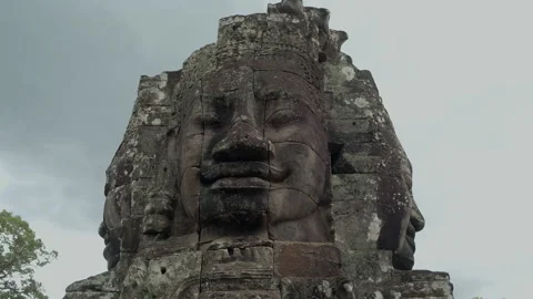 Large Stone Faces On The Towers At The Bayon Temple. Cambodia Vídeo Stock 134588994