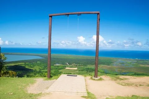 Large swing on the mountain Foto stock