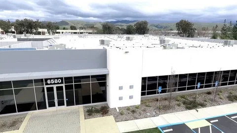 Large Tech Manufacturing Building 库存影片 96009014