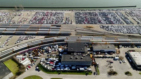 Large Terminal Of Auto Handling Facility Of The Annacis Auto Terminal At The Видео 332685254