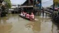 Large tourist boat in Pattaya floating market. HD Footage