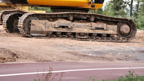 Large tracked vehicles. Road construction equipment Видео 273611201