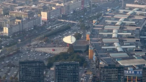 Large trade market complex. Huge shopping mall aerial view. City background. 库存影片 333828244