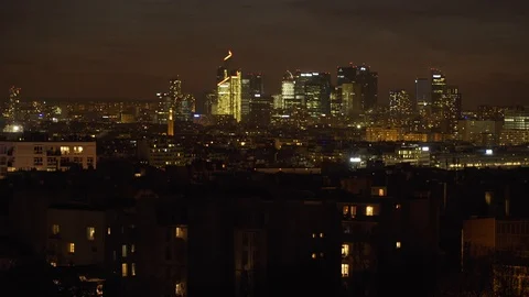 Large view of la Defense district by night, Paris, France Vidéo 104147853