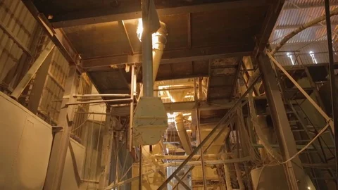 A large warehouse in the modern factory. Video stock 76689459