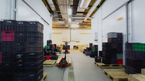 Large warehouse of supermarket with workers timelapse Stock Footage 122806739