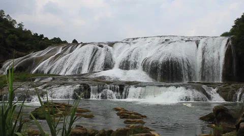 Large waterfall 스톡 동영상 32169161