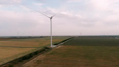 A large wind turbines against the background of clouds Vídeos de archivo 195437016