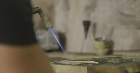Large Yellow flame on blow torch change to blue Stock Footage 141363061