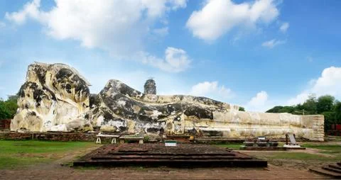 The largest reclining Buddha Stock Photos
