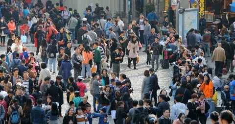 Largo Do Senado, Macau- 22 January 2019: Many Tourist visit Ruins of St. Paul Video stock 102069065