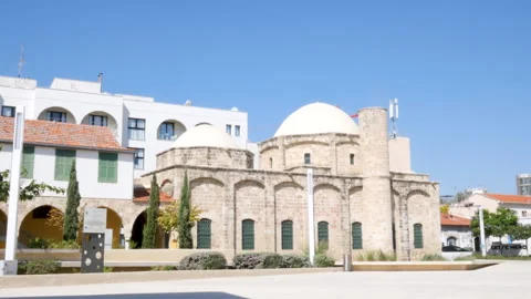 Larnaca, Cyprus, 2026,9th july, view of Zouhouri Mosque Vídeos de archivo 346602909