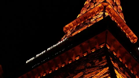 LAS VEGAS - EIFFEL TOWER ROTATING SHOT 스톡 동영상 40713501