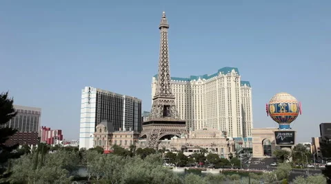 Las Vegas Eiffel Tower water fountain HD 9413 Video stock 2989501