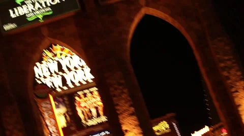 Las Vegas - Quick Pan To The Brooklyn Bridge Stock Footage 40714634