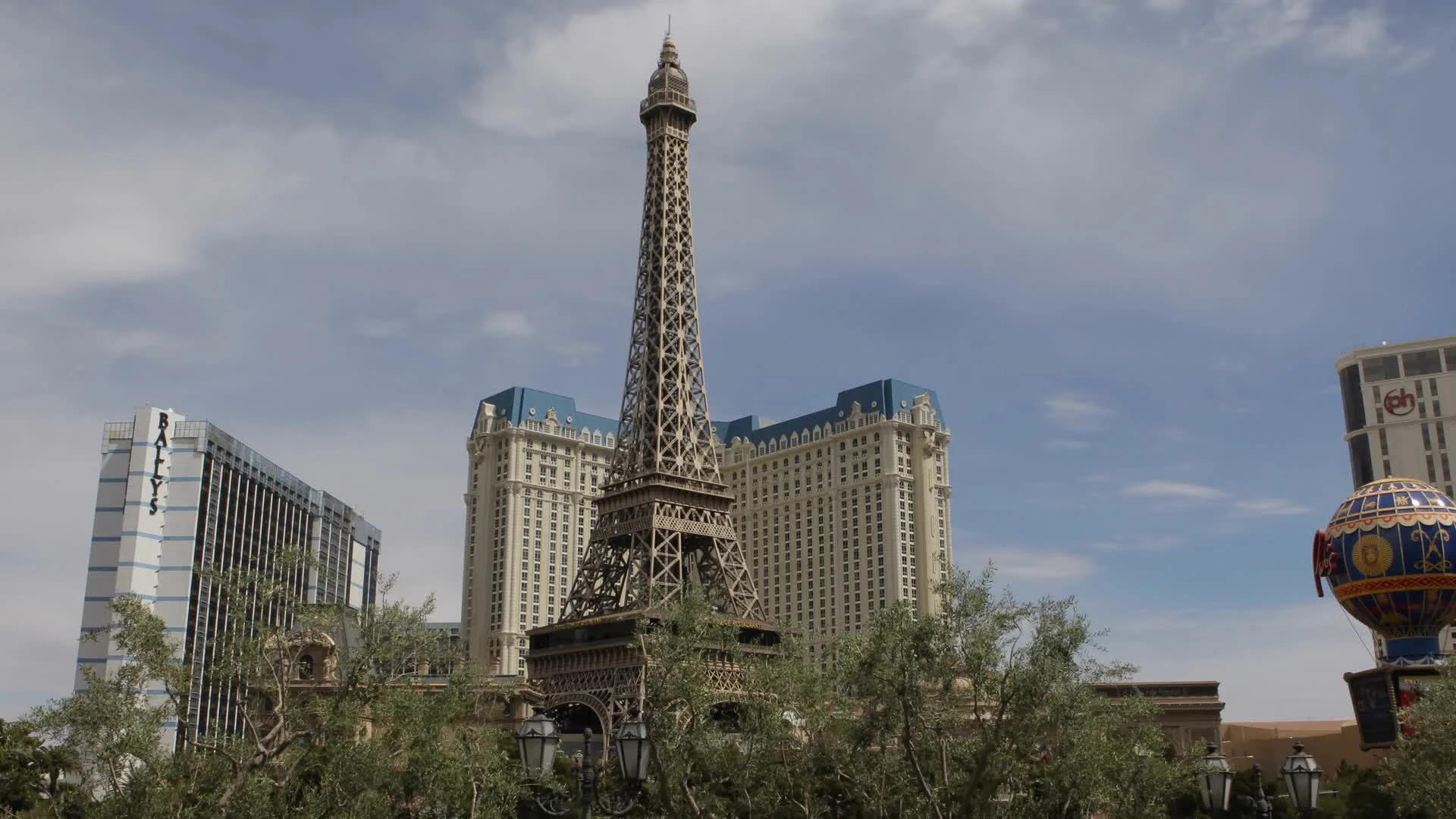 Las Vegas Strip Eiffel Tower Paris Casin, Stock Video