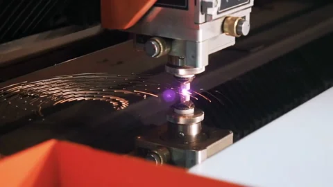 Laser cutting of metal Stockbeeldmateriaal 145705866