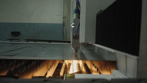 Laser machine cuts sheet metal into blanks 動画素材 150728363