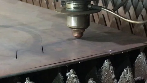 Laser Metal Cutting Machine Close Up 스톡 동영상 82213274