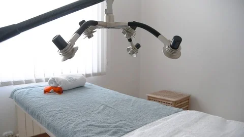 Laser treatment Stock-Footage 108432947